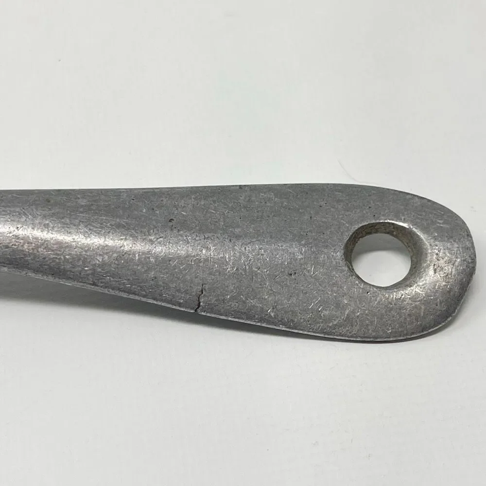Vintage Wagner Ware Cast Aluminum Sauce Soup Ladle Pourer 11.5” Teardrop Shape